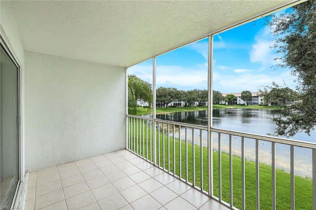9580 Victoria Ln #205, Naples, photo 21