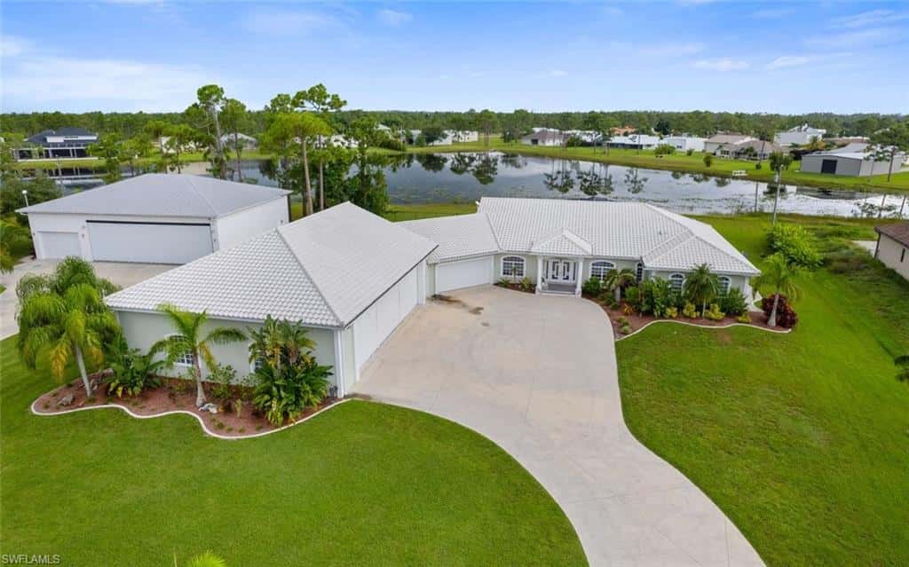 18683 Baseleg Ave, North Fort Myers, photo 6