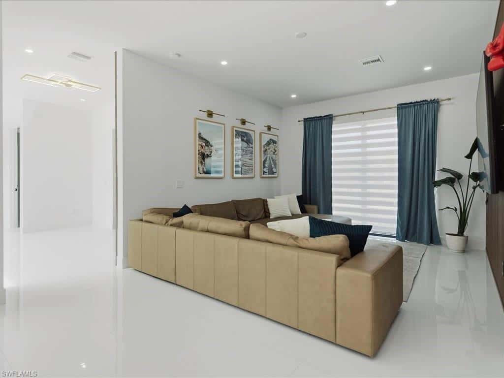 1787 Dogwood Dr, Marco Island, photo 9