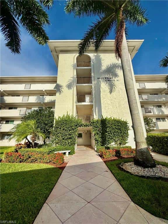 1 High Point Cir #303, Naples, photo 23