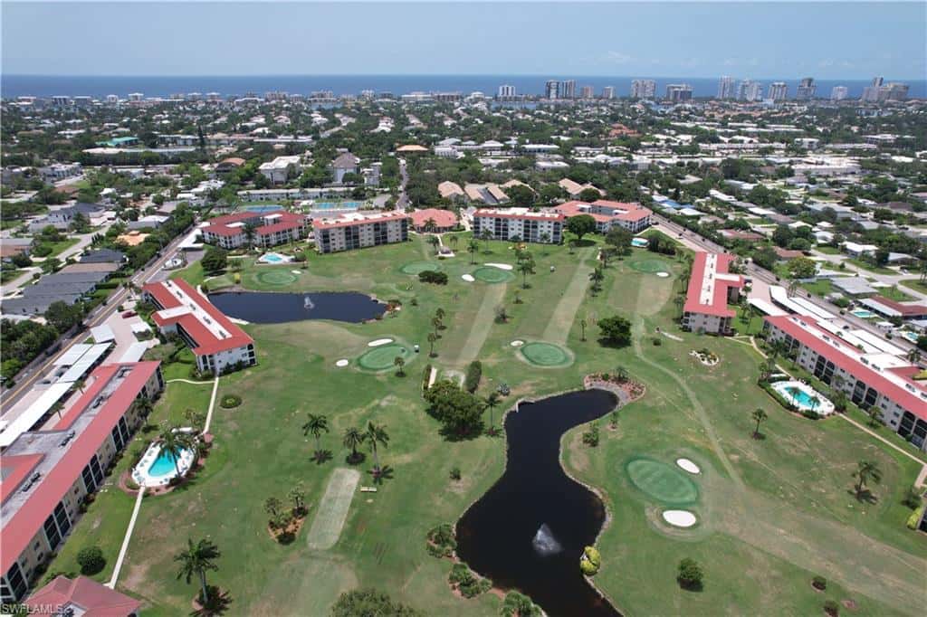 1 High Point Cir #303, Naples, photo 9