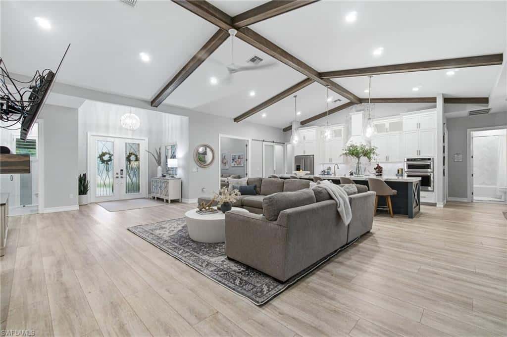 5737 Hidden Oaks Ln, Naples, photo 27