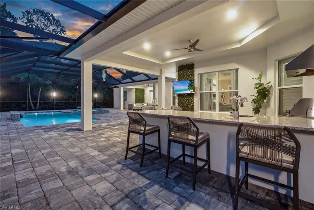 5737 Hidden Oaks Ln, Naples, photo 15