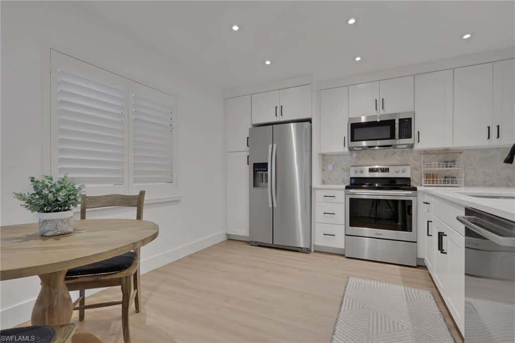 5250 Fox Hollow Dr #508, Naples, photo 10