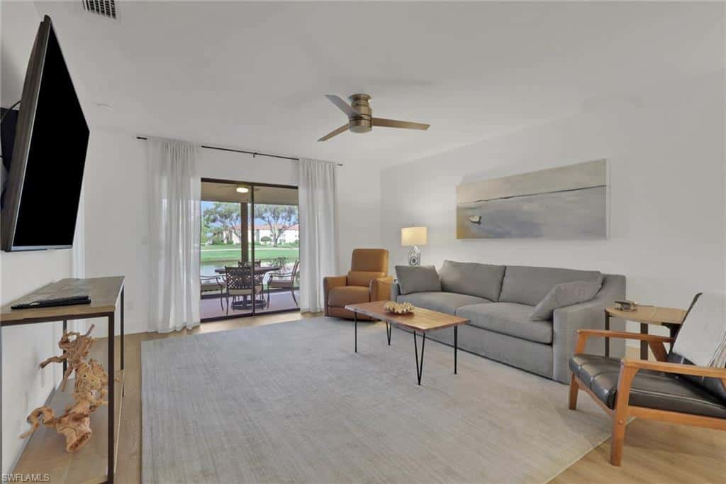 5250 Fox Hollow Dr #508, Naples, photo 4