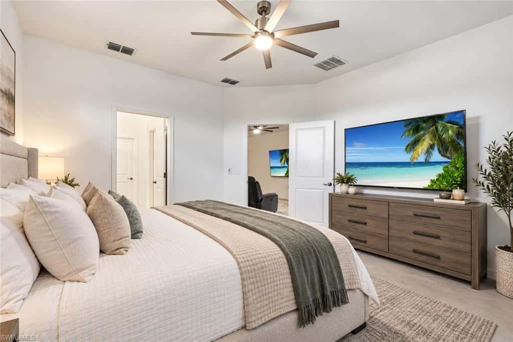 2228 Dragonfruit Way, Naples, photo 12
