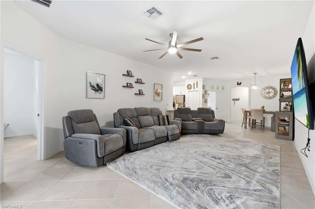2228 Dragonfruit Way, Naples, photo 9