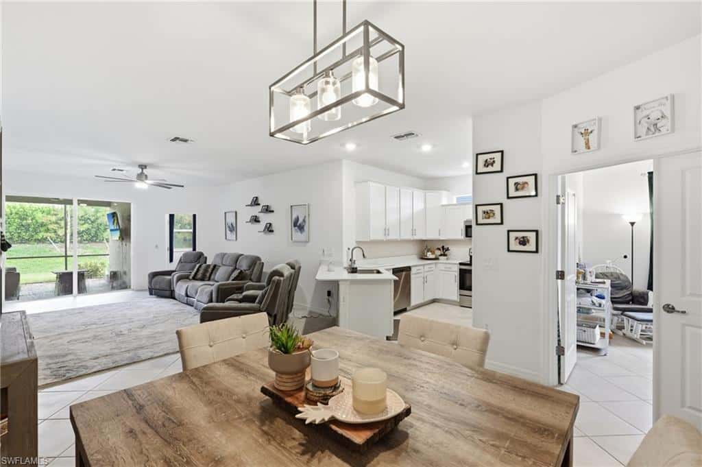 2228 Dragonfruit Way, Naples, photo 4
