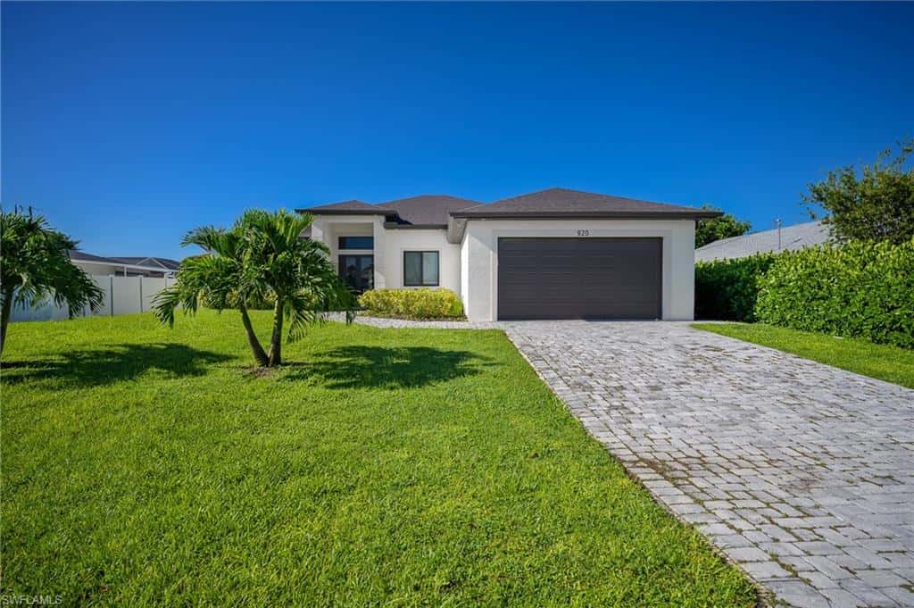 920 15th Ter, Cape Coral, photo 5