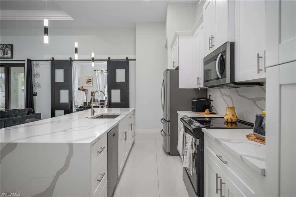 920 15th Ter, Cape Coral, photo 14