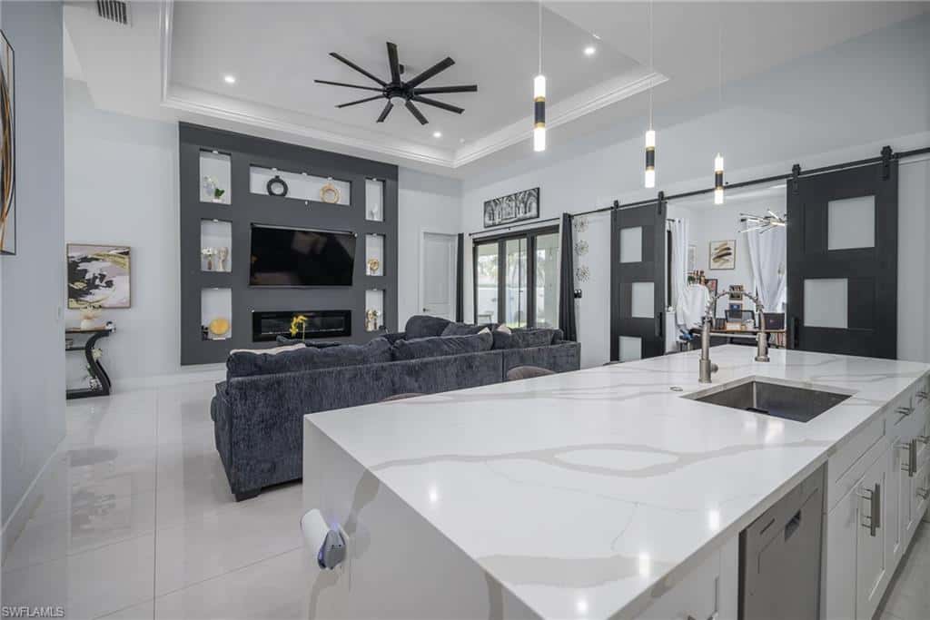 920 15th Ter, Cape Coral, photo 15