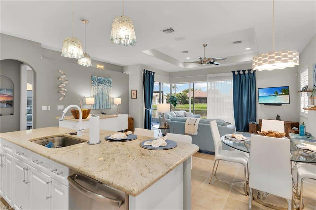 14610 Laguna Dr, Fort Myers, photo 10