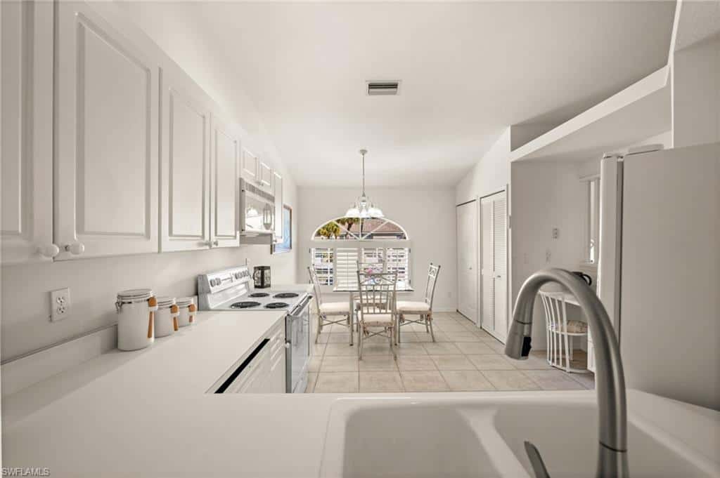 13141 Hamilton Harbour Dr #p7, Naples, photo 8