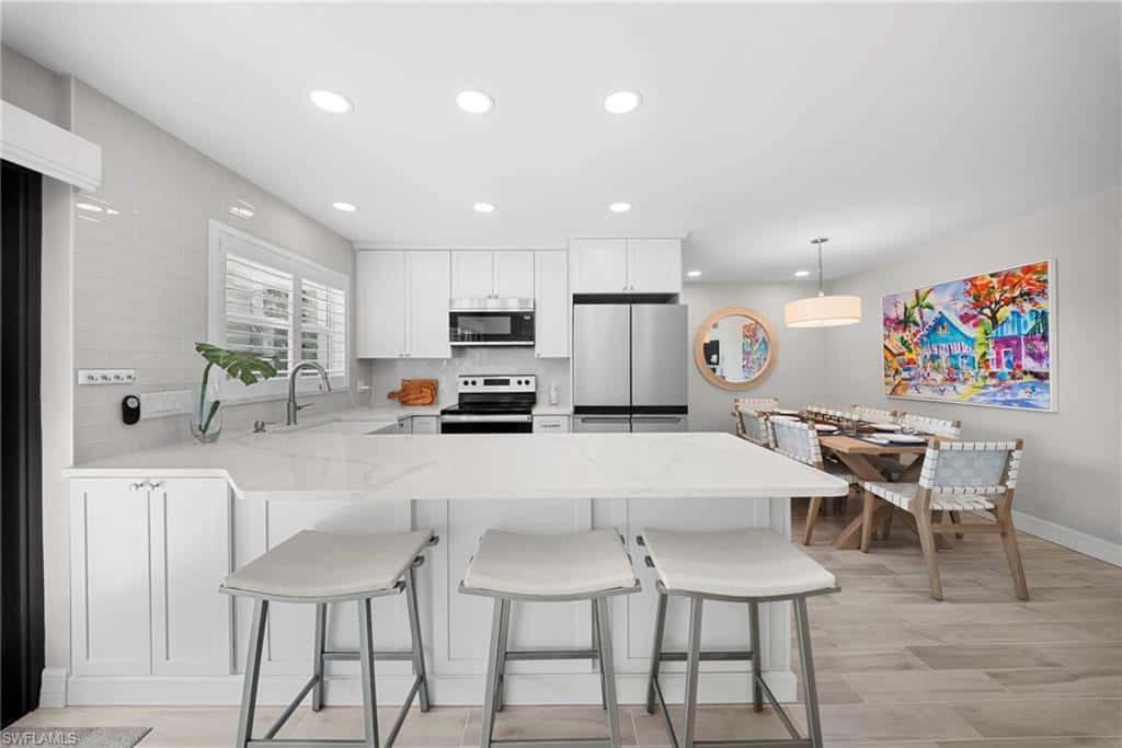 3200 Gulf Shore Blvd #107, Naples, photo 6