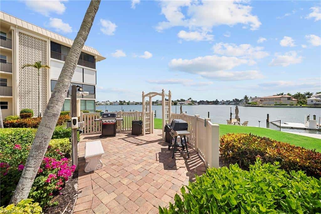3200 Gulf Shore Blvd #107, Naples, photo 17