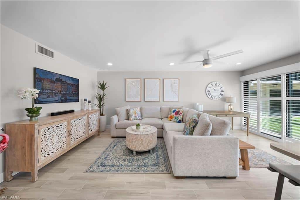 3200 Gulf Shore Blvd #107, Naples, photo 4
