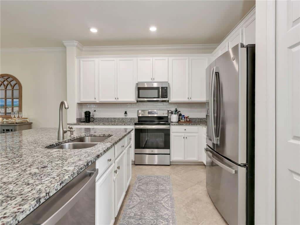 9157 Glenforest Dr, Naples, photo 6