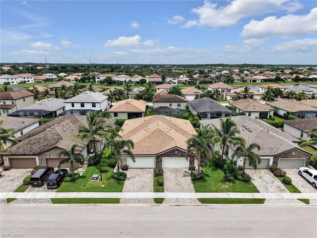 9157 Glenforest Dr, Naples, photo 32