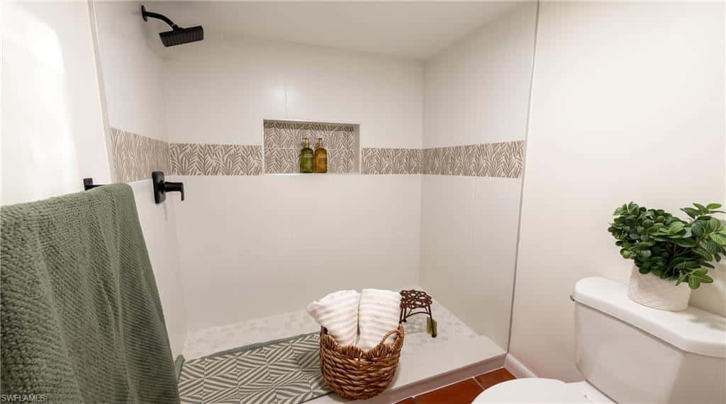 1826 Kings Lake Blvd #203, Naples, photo 11