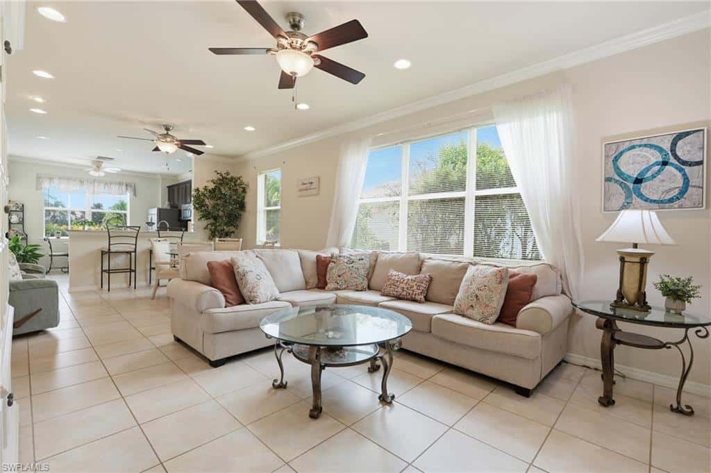 8433 Karina Ct, Naples, photo 6