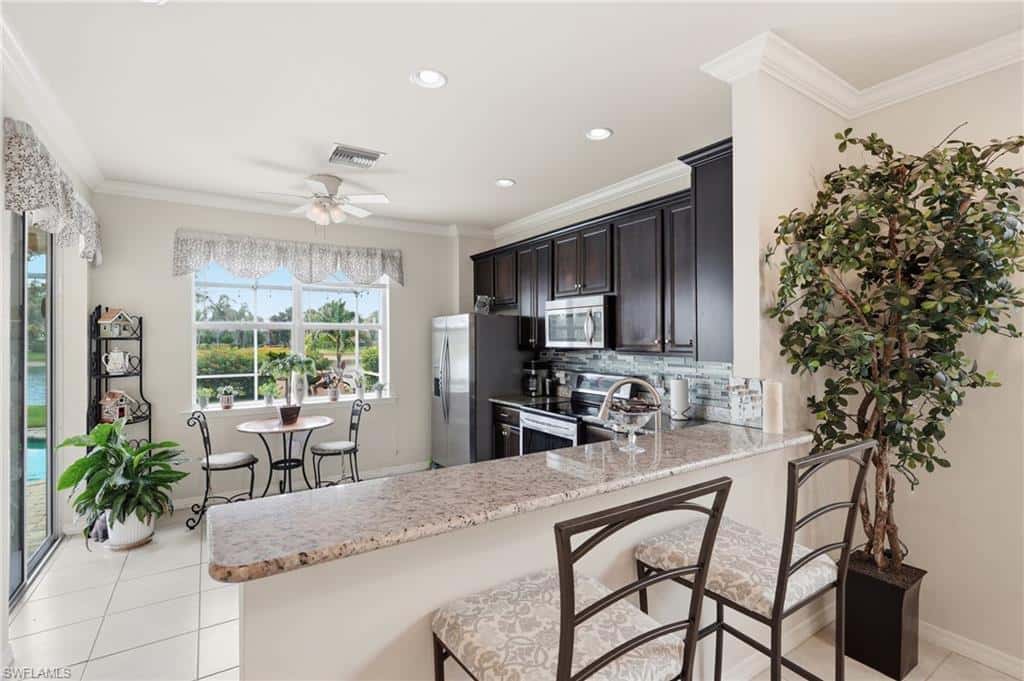 8433 Karina Ct, Naples, photo 16