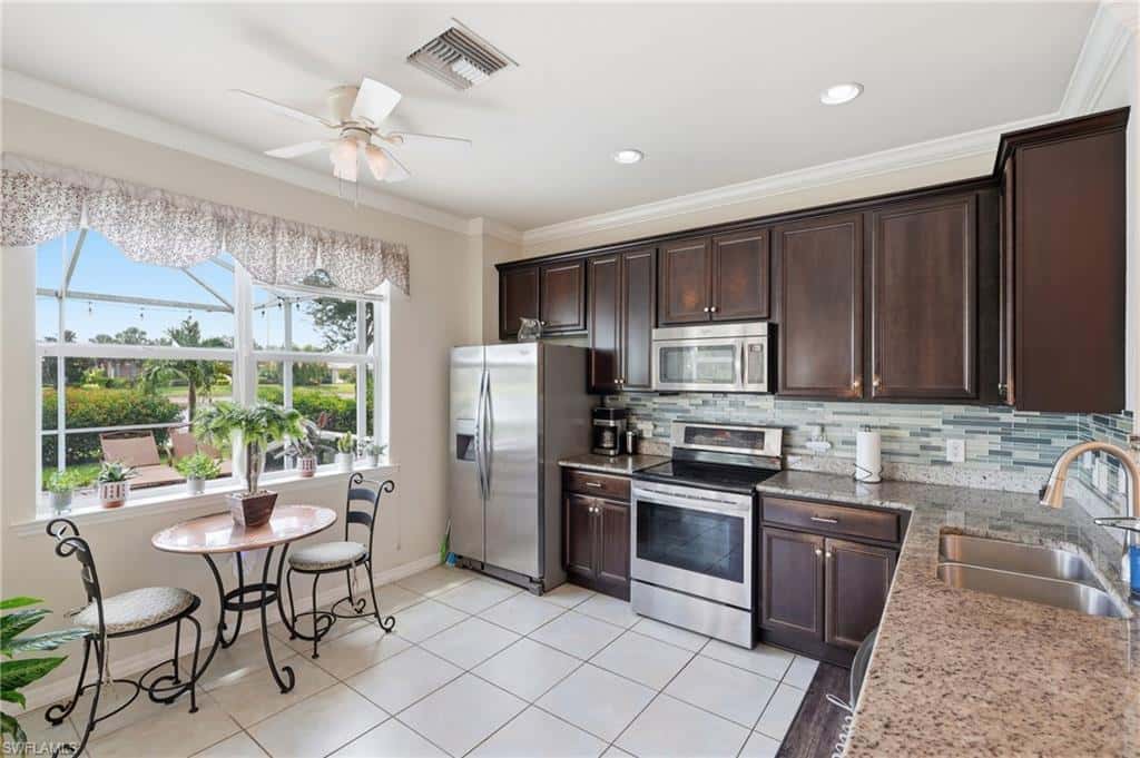 8433 Karina Ct, Naples, photo 12