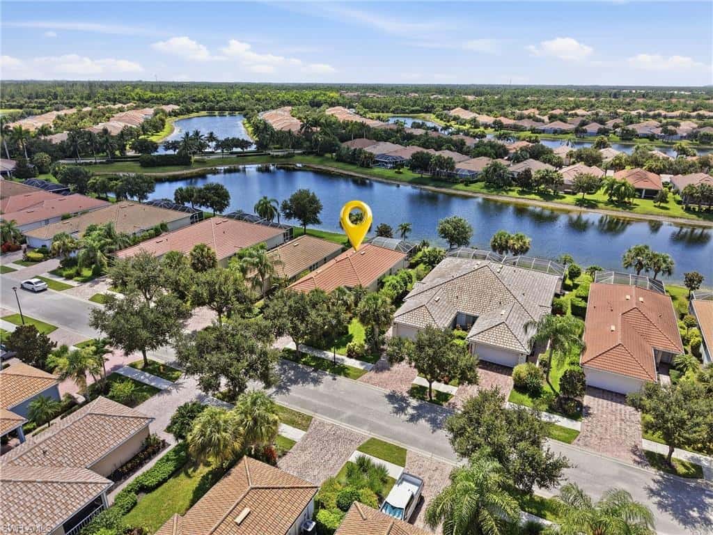 8433 Karina Ct, Naples, photo 31