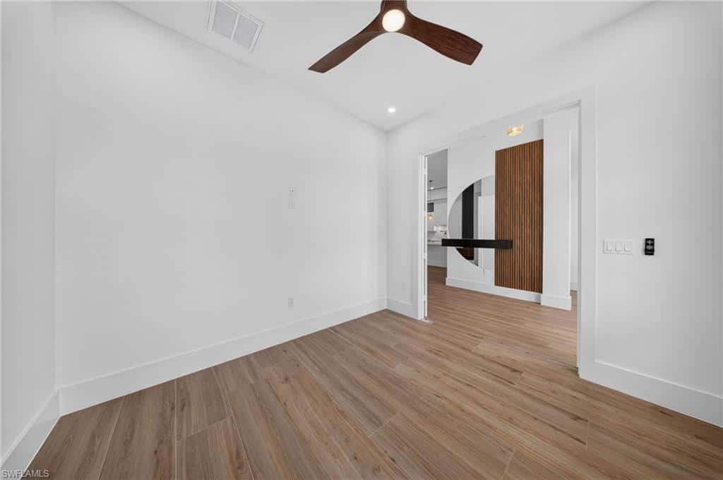 453 25th St, Naples, photo 20