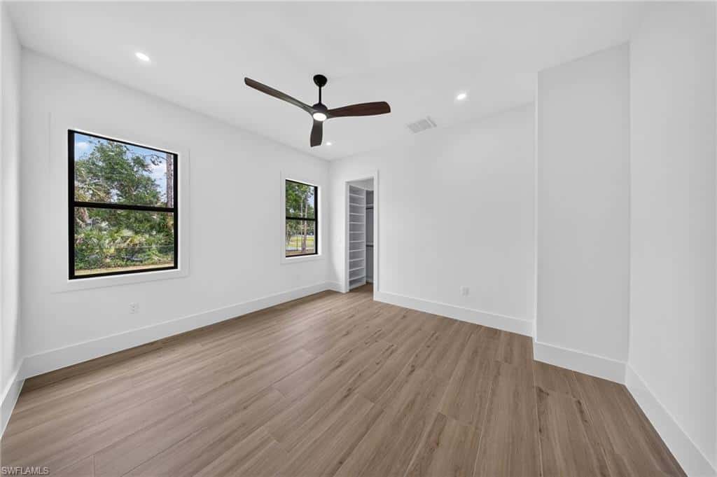 453 25th St, Naples, photo 37
