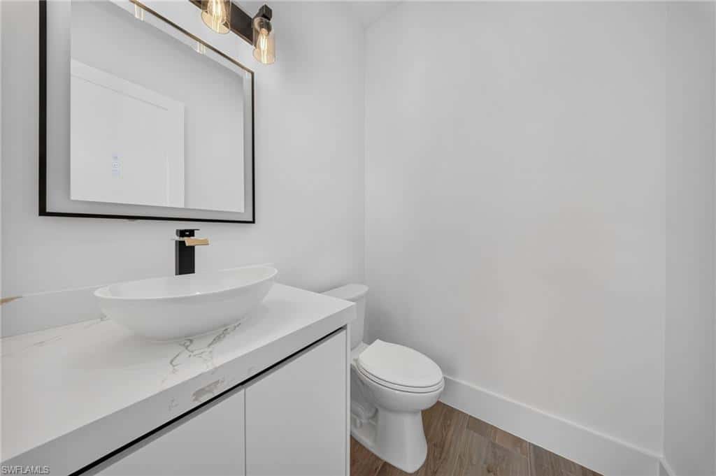 453 25th St, Naples, photo 19