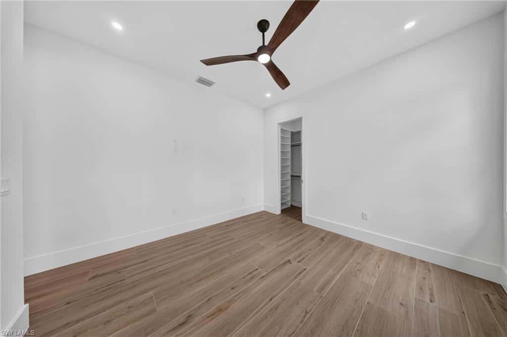 453 25th St, Naples, photo 35