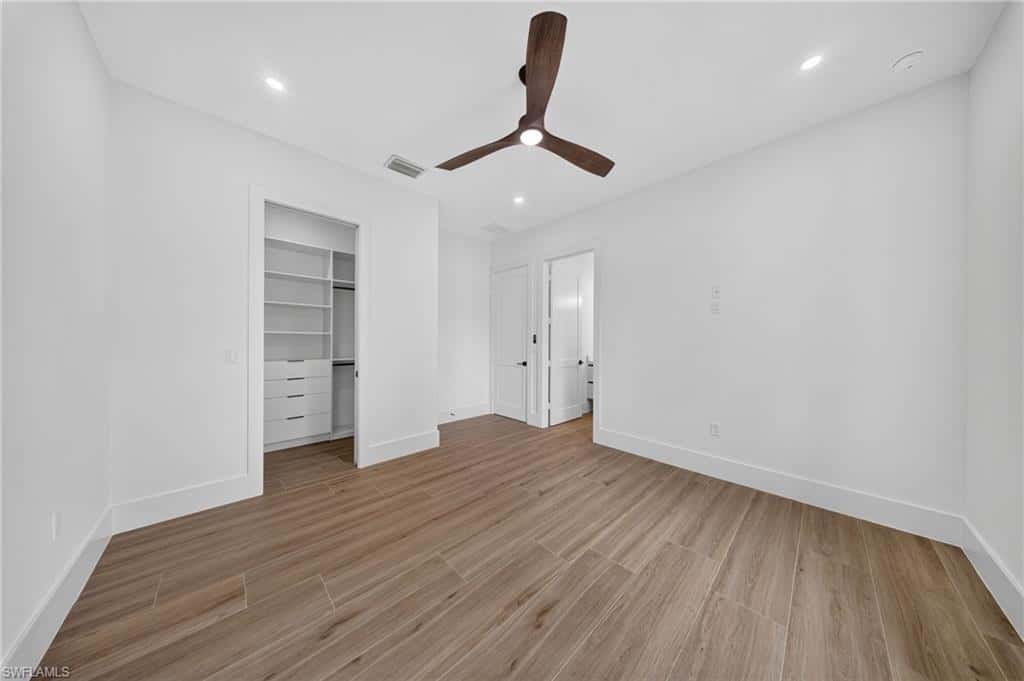 453 25th St, Naples, photo 31