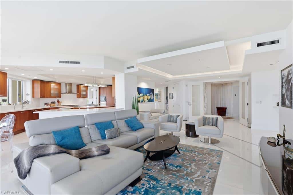 13675 Vanderbilt Dr #810, Naples, photo 6