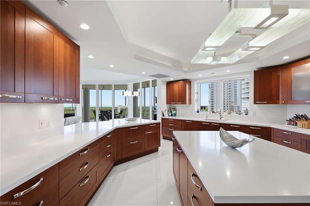 13675 Vanderbilt Dr #810, Naples, photo 9
