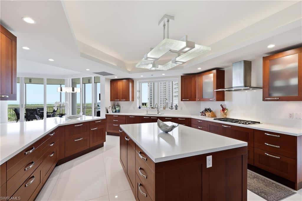 13675 Vanderbilt Dr #810, Naples, photo 8