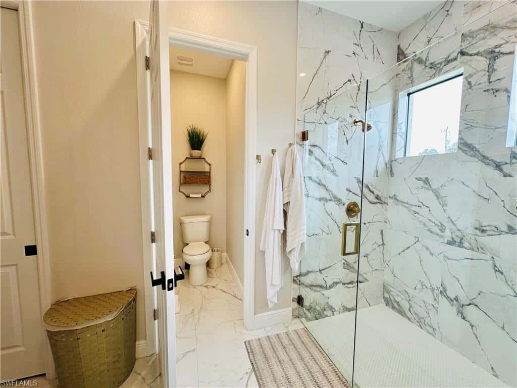 613 Hibiscus Ave, Lehigh Acres, photo 9