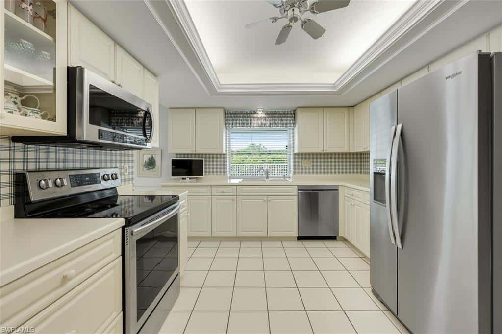 1839 Imperial Golf Co Blvd, Naples, photo 12