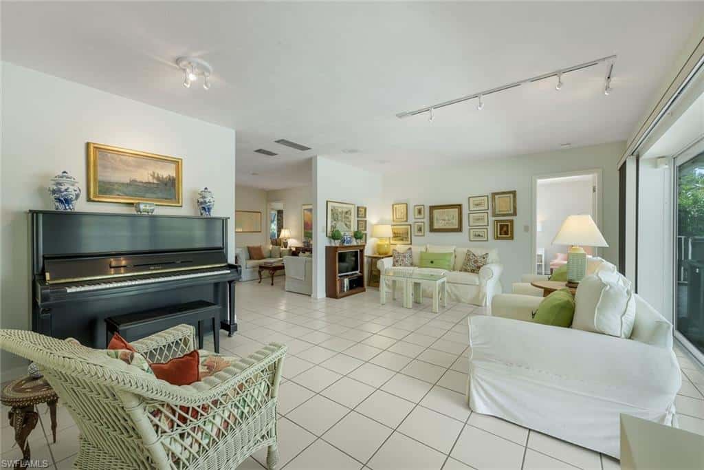 1839 Imperial Golf Co Blvd, Naples, photo 11