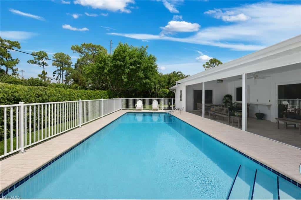 1839 Imperial Golf Co Blvd, Naples, photo 4
