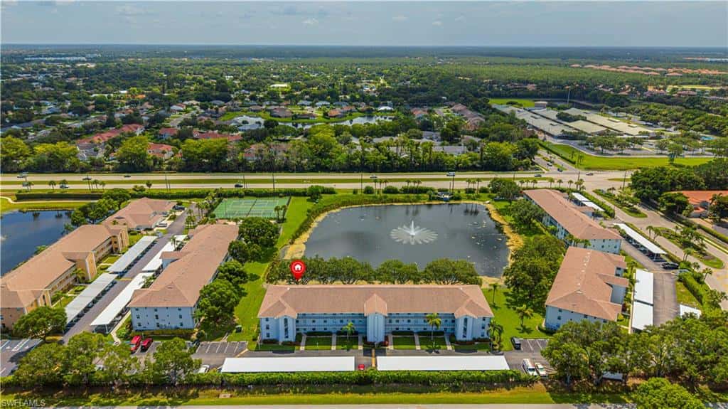 9600 Victoria Ln #108, Naples, photo 26