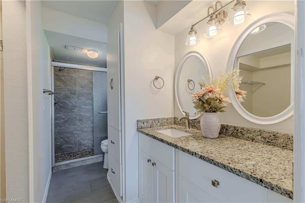 9600 Victoria Ln #108, Naples, photo 15