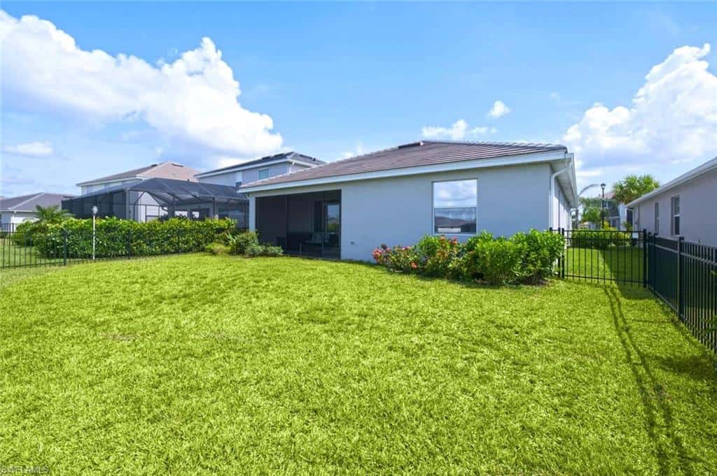 2294 Avocado Ln, Naples, photo 29