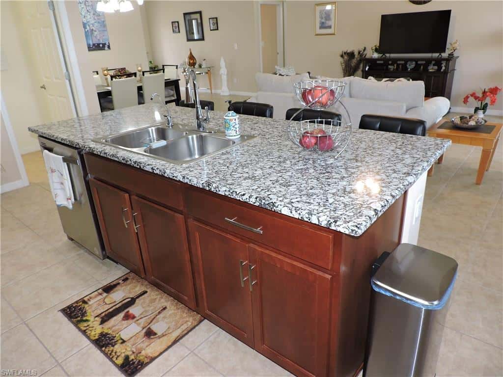 204 11th St, Cape Coral, photo 16