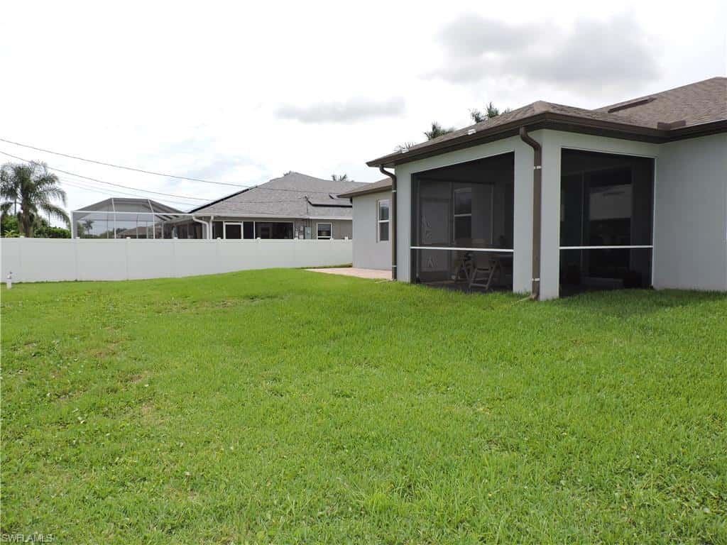 204 11th St, Cape Coral, photo 36