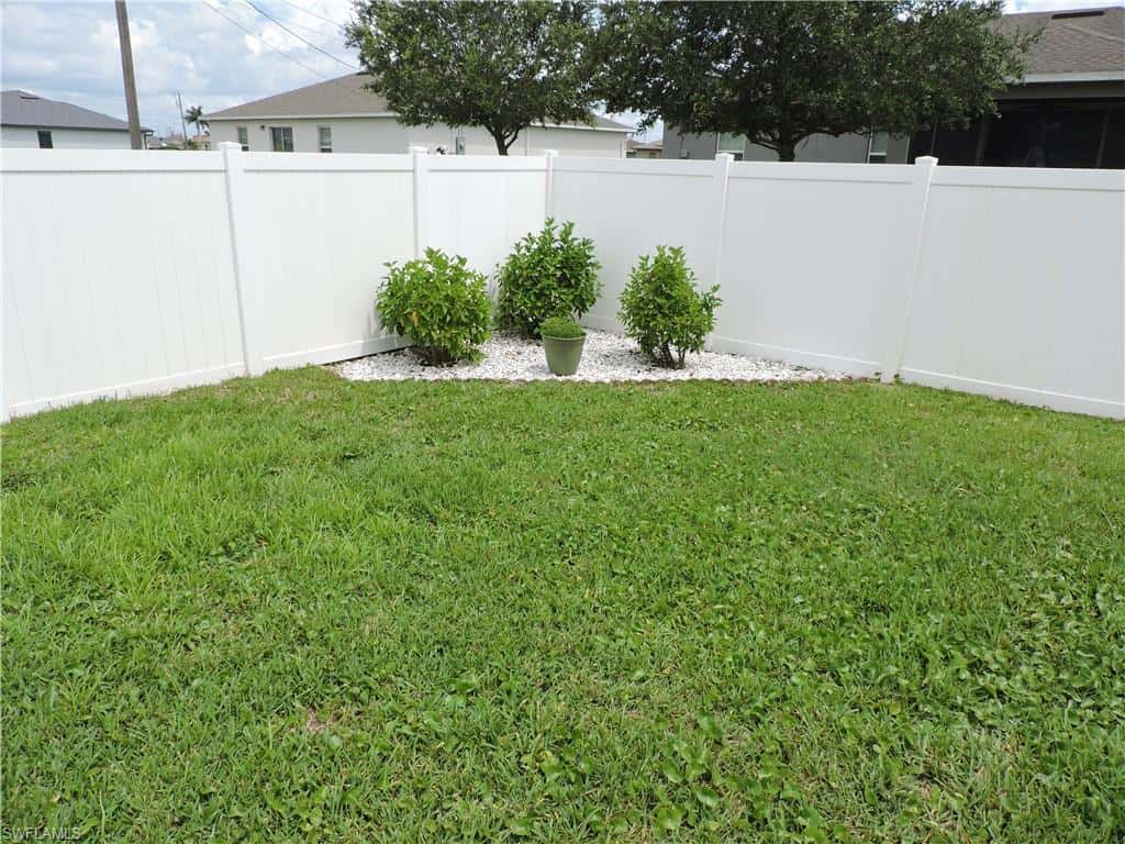 204 11th St, Cape Coral, photo 38