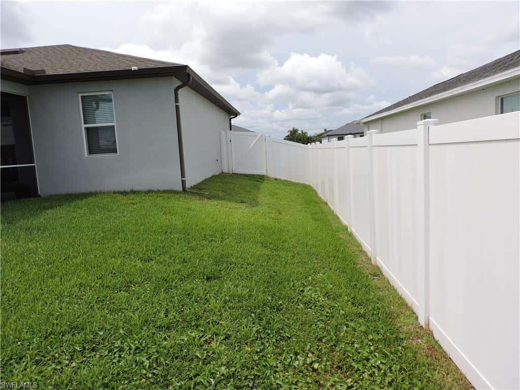 204 11th St, Cape Coral, photo 37