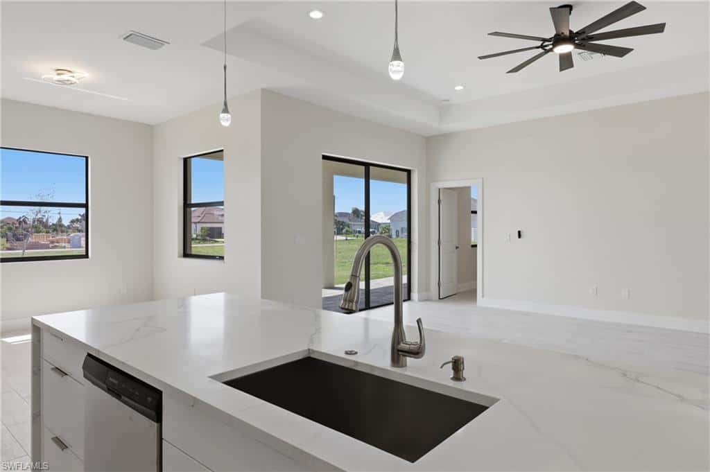 1428 Old Burnt Store Rd, Cape Coral, photo 17