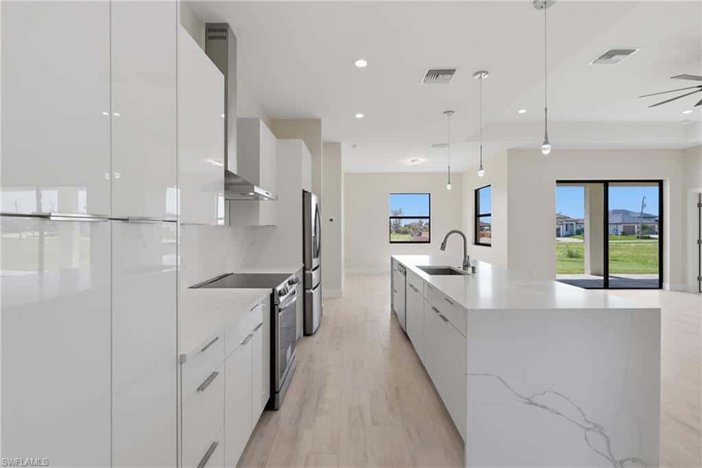 1428 Old Burnt Store Rd, Cape Coral, photo 15