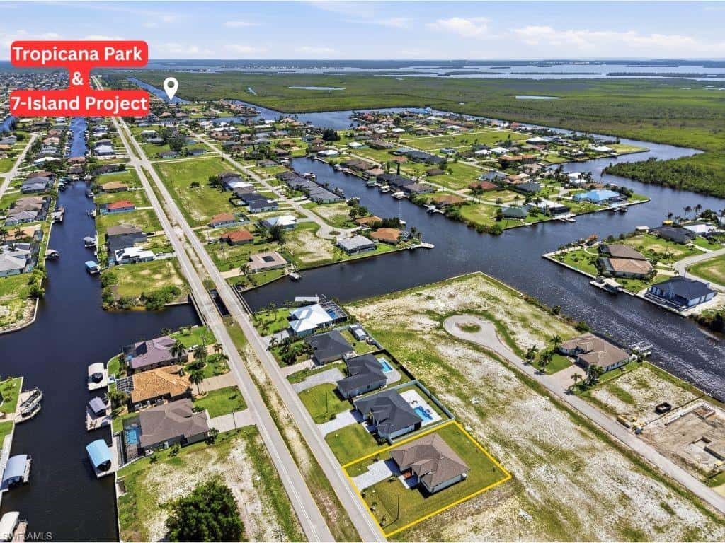 1428 Old Burnt Store Rd, Cape Coral, photo 4