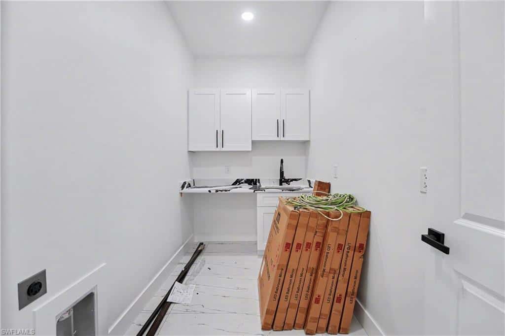 1113 Leroy Ave, Lehigh Acres, photo 14